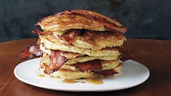 Pannekaker med bacon – blir det bedre?