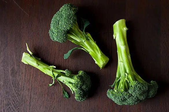 Slik redder du brokkoli som er kokt for lenge
